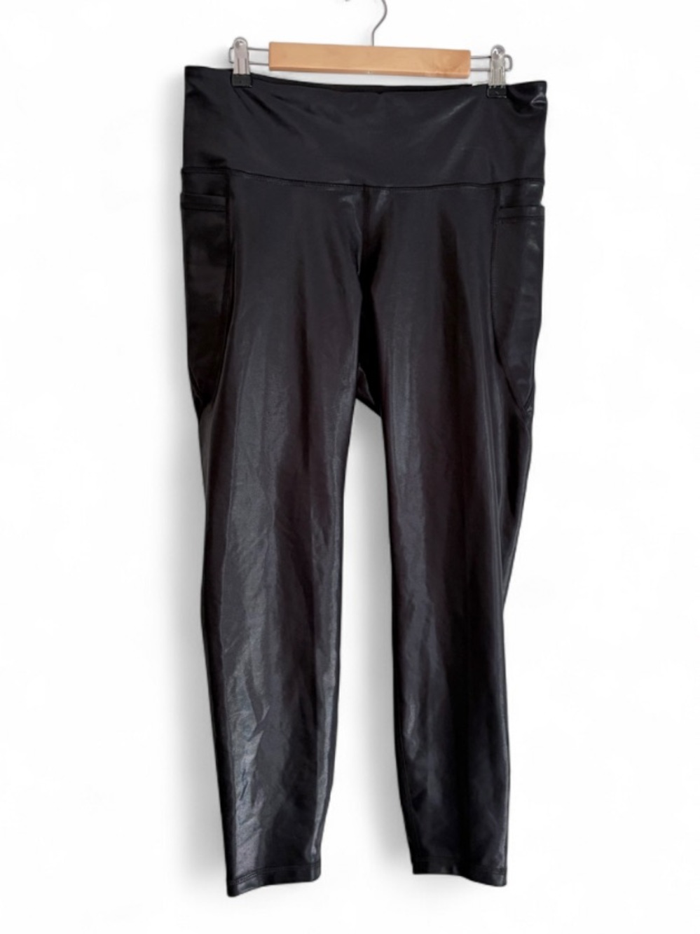 NWT Old Navy Active Powersoft Go Dry High Rise 7/8 Shiny Black Leggings Size XL